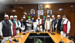 मुख्यमंत्री से भारतीय किसान यूनियन के प्रतिनिधि मण्डल ने की भेंट, मुख्यमंत्री के समक्ष रखी अपनी विभिन्न समस्यायें
