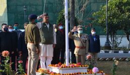 Republic Day in Uttarakhand मुख्यमंत्री त्रिवेन्द्र ने देहरादून में ध्वजारोहण किया, राज्यवासियों को दी शुभकामनाएं