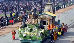 जब राजपथ पर निकली उत्तराखंड की झांकी, तालियों की गड़गड़ाहट से हुआ स्वागत