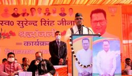 सीएम त्रिवेन्द्र ने सल्ट में स्वर्गीय जीना दंपत्ति को दी श्रद्धांंजलि, क्षेत्र के विकास के लिए की कई महत्वपूर्ण घोषणाएं