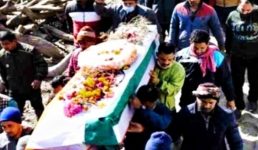 Uttarakhand आतंकी हमले में शहीद हवलदार रणवीर सिंह रावत का सैन्य सम्मान के साथ अंतिम संस्कार