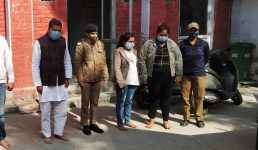 Haridwar नेताजी होटल में 2 लड़कियों के साथ आपत्तिजनक स्थिति में मिले, पुलिस ने किया गिरफ्तार
