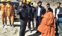 Uttarakhand चमोली आपदा प्रभावित रैणी गांव पहुंची उमा भारती, आपदा राहत कार्य की जानकारी ली