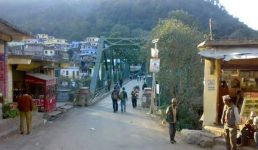 पिथौरागढ़ : बंगलौर से पति और बच्चों के साथ घर आ रही महिला थल स्टेशन से गायब, रहस्यमयी तरीके से हरियाणा में बरामद