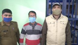 Uttarakhand  गणित का सवाल पूछने आए छात्र के साथ शिक्षक ने किया कुकर्म, अध्यापक और शिक्षक के रिश्ते को किया शर्मसार