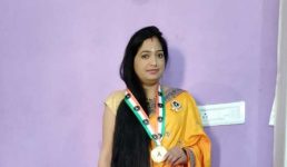 पिथौरागढ़ जिले की रेनू का नाम इंडिया बुक ऑफ रिकॉर्ड में, कारण जानकर आप भी चौंक जाएंगे