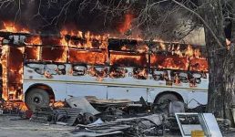 उत्तराखंड रोडवेज की दो बसों में लगी भीषण आग, मौके पर हड़कंप, फायर ब्रिगेड ने पाया काबू