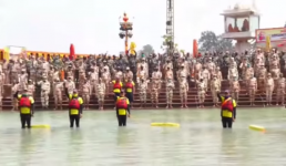 Haridwar Kumbh 2021 : 5,000 जवानों ने ली सुरक्षित कुंभ की शपथ, पुलिस महानिदेशक ने दिलाई शपथ