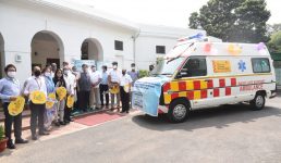 केंद्र से उत्तराखंड को राजमार्ग दुर्घटना के लिए 2 एंबुलेंस मिलीं, मुख्यमंत्री ने शुक्रिया अदा किया