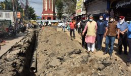 देहरादून : अचानक स्मार्ट सिटी के कार्यों का निरीक्षण करने पहुंचे मुख्यमंत्री, अधिकारियों में मचा हड़कंप