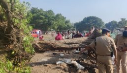 Uttarakhand तेज हवा से पेड़ गिरने से एक परिवार की मौत, बच्ची सहित तीन लोग आए चपेटे में
