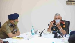 सीडीएस बिपिन रावत ने उत्तराखंड में अंतरराष्ट्रीय सीमा के गांवों से पलायन पर चिंता व्यक्त की, राज्य पुलिस के अधिकारियों को संबोधित किया