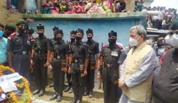Uttarakhand : जम्मू-कश्मीर में शहीद हुए मंदीप नेगी को अंतिम विदाई, मुख्यमंत्री सहित कई लोग रहे मौजूद