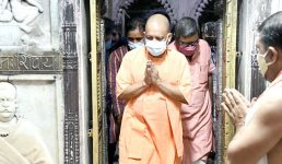 यूपी सीएम योगी के रुख के बाद उत्तराखंड पर कांवड़ यात्रा शुरू करने का दबाव, सीएम पुष्कर से हुई है बात