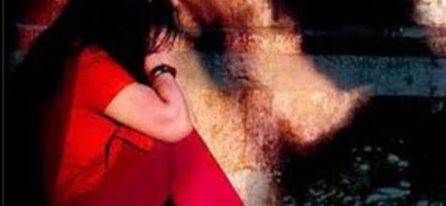 उधम सिंह नगर : पुलिस के सिपाही पर नाबालिग से दुष्कर्म का आरोप, निलंबित और गिरफ्तार उधम सिंह नगर : पुलिस के सिपाही पर नाबालिग से दुष्कर्म का आरोप, निलंबित और गिरफ्तार