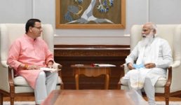सीएम धामी ने पीएम मोदी से मुलाकात की, कोरोना जंग में केन्द्र की मदद के लिए कहा शुक्रिया
