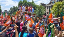उधम सिंह नगर : रुद्रपुर पहुंचने पर सीएम धामी का भव्य स्वागत,179.26 करोड़ लागत की 65 योजनाओं का लोकार्पण एवं शिलान्यास किया