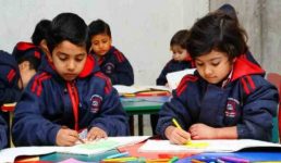 निजी स्कूलों की मनमानी से हैं परेशान, तो यहां करें शिकायत