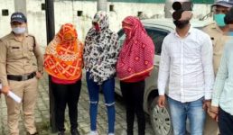 Uttarakhand रुद्रपुर में कार में 3 युवती और 2 युवक आपत्तिजनक स्थिति में गिरफ्तार, नैनीताल तक फैला है इनका रैकेट