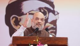 गृहमंत्री अमित शाह ने उत्तराखंड मुख्यमंत्री पुष्कर धामी को फोन किया, बारिश से बचाव  की तैयारियों की जानकारी ली, केंद्र  द्वारा हर संभव मदद का आश्वासन दिया