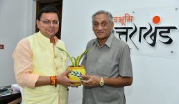Uttarakhand अब दलबदल की राजनीति में कूदे विजय बहुगुणा, अचानक देहरादून पहुंचने से हलचल बढ़ी