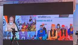 Uttarakhand क्यारकुली भट्टा ग्राम पंचायत और पानी समितियों से बात की पीएम मोदी ने, हुई पहाड़ के पानी और जवानी की बात