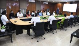 Uttarakhand अब माउंटेनियर्स और ट्रैकर्स के लिए रिस्टबैंड की होगी व्यवस्था, इससे लोकेशन की जानकारी मिल सकेगी