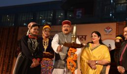 दिल्ली व्यापार मेले में उत्तराखंड डे का आयोजन, यहां मिल रहे हैं पहाड़ के उत्पाद