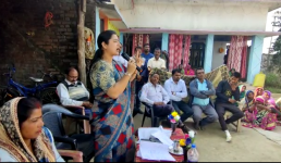 Video सीएम धामी की विधानसभा में जनसंपर्क का जिम्मा संभाल रहीं उनकी पत्नी, देखिए