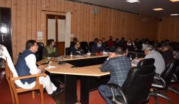 Uttarakhand ﻿मुख्यमंत्री ने की केन्द्र पोषित योजनाओं की समीक्षा, क्रियान्वयन में तेजी लाये जाने के दिये निर्देश