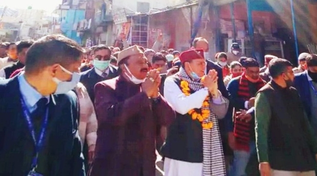 उत्तराखंड चुनाव : उत्तरकाशी पहुंचे मुख्यमंत्री धामी, कहा बीजेपी चुनाव में 60 से ज्यादा सीट जीतेगी