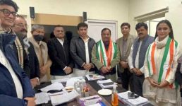 उत्तराखंड चुनाव : वापस कांग्रेस में गए हरक सिंह, बीजेपी ने हरक के साथ-साथ हरीश रावत को भी घेरा