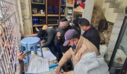 उधम सिंह नगर : राजनीतिक दल की पर्ची पर ठेके से फ्री मिल रही थी शराब, पुलिस ने दुकान सील की, चुनाव प्रभावित होने की आशंका