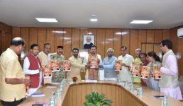 Uttarakhand धामी सरकार की पहली कैबिनेट बैठक, पढ़िए ‘यूनिफॉर्म सिविल कोड’ पर क्या हुआ महत्वपूर्ण फैसला