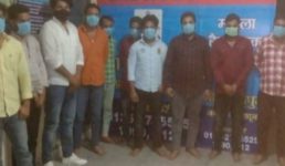 देहरादून : मुंह पर नकाब डालकर जमीन कब्जाने आए थे 10 भू-माफिया, पुलिस ने सबको दबोचा