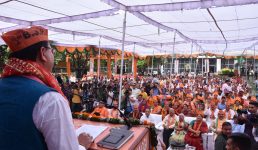 Uttarakhand : बीजेपी स्थापना दिवस पर बोले सीएम धामी, पीएम मोदी के नेतृत्व में देश हर क्षेत्र में आगे बढ़ रहा है