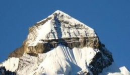 Uttarakhand पिथौरागढ़ में छोटा कैलाश यात्रा पर गई युवती वापस नहीं लौट रही, प्रशासन के हाथ-पैर फूले