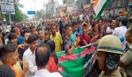 Agneepath Protest : हल्द्वानी में लाठीचार्ज कर पुलिस ने प्रदर्शनकारी युवाओं को खदेड़ा, युवाओं ने हाईवे भी जाम किया