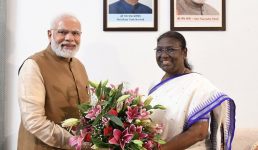 द्रौपदी मुर्मू ने जीता राष्ट्रपति चुनाव, पीएम मोदी ने घर जाकर बधाई दी, विपक्षी उम्मीदवार यशवंत सिन्हा को बड़े अंतर से हराया