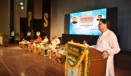 सीएम धामी ने सरकारी स्कूलों में घटती छात्र संख्या पर चिन्ता व्यक्त की, कहा नई राष्ट्रीय शिक्षा नीति को लागू करने वाला उत्तराखण्ड पहला राज्य बनने जा रहा है
