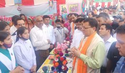मुख्यमंत्री ने चंपावत-लोहाघाट में 1 अरब रुपये से ज्यादा की 42 योजनाओं का लोकार्पण व शिलान्यास किया, पढ़ें पूरी खबर