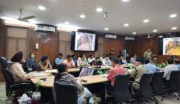 देहरादून की ट्रैफिक समस्या पर मुख्य सचिव ने ली अधिकारियों की बैठक, धरातल पर सुधार दिखाई दें, इसके प्रयास करने के निर्देश