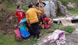Uttarakhand : चंपावत में स्कूल शौचालय की छत गिरने से 8 वर्षीय छात्र की मौत, 3 बच्चे घायल