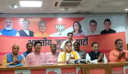 हरिद्वार पंचायत चुनाव : कई निर्दलीय और बसपा के दो सदस्य भाजपा में शामिल, बहुमत में आई पार्टी, जिला पंचायत में बना बोर्ड Haridwar Panchayat Election 2022