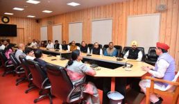 उत्तराखंड दौरे पर आए पीएम मोदी से सीएम धामी की दो घंटे से ज्यादा क्या बातचीत हुई, पढ़िए मुख्यमंत्री ने बताया