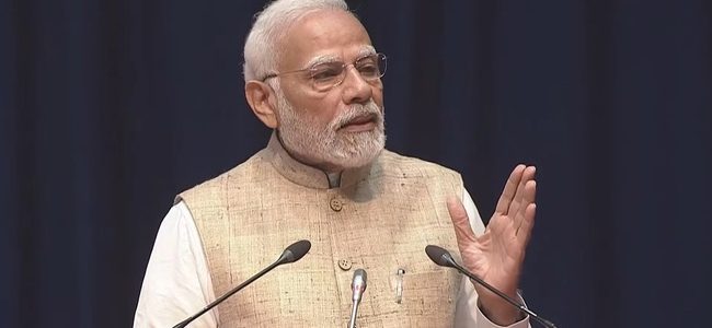 संविधान दिवस समारोह में बोले पीएम मोदी, मुंबई 26/11 आतंकी हमले को भी याद किया