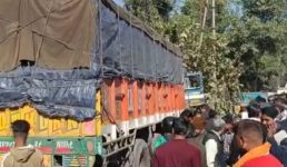 देहरादून में बड़ा हादसा, अनियंत्रित ट्रक ने कई लोगों  और वाहनों को रौंदा, 1 व्यक्ति की मौके पर ही मौत