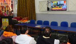 मुख्यमंत्री धामी ने दिल्ली में सुना पीएम मोदी का ‘मन की बात’ कार्यक्रम, मुख्यमंत्री एमसीडी चुनाव में कर रहे हैं प्रचार
