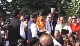 उत्तराखंड कांग्रेस में दिखी गुटबाजी, प्रीतम के सचिवालय कूच से संगठन नेता नदारद, बीजेपी ने ली चुटकी