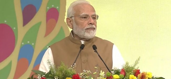 पीएम मोदी बोले, जब तक आतंकवाद का समूल नाश नहीं हो जायेगा, हम चैन से नहीं बैठेंगे, नो मनी फॉर टेरर पर अंतरराष्ट्रीय सम्मेलन को किया संबोधित पीएम मोदी बोले, जब तक आतंकवाद का समूल नाश नहीं हो जायेगा, हम चैन से नहीं बैठेंगे, नो मनी फॉर टेरर पर अंतरराष्ट्रीय सम्मेलन को किया संबोधित